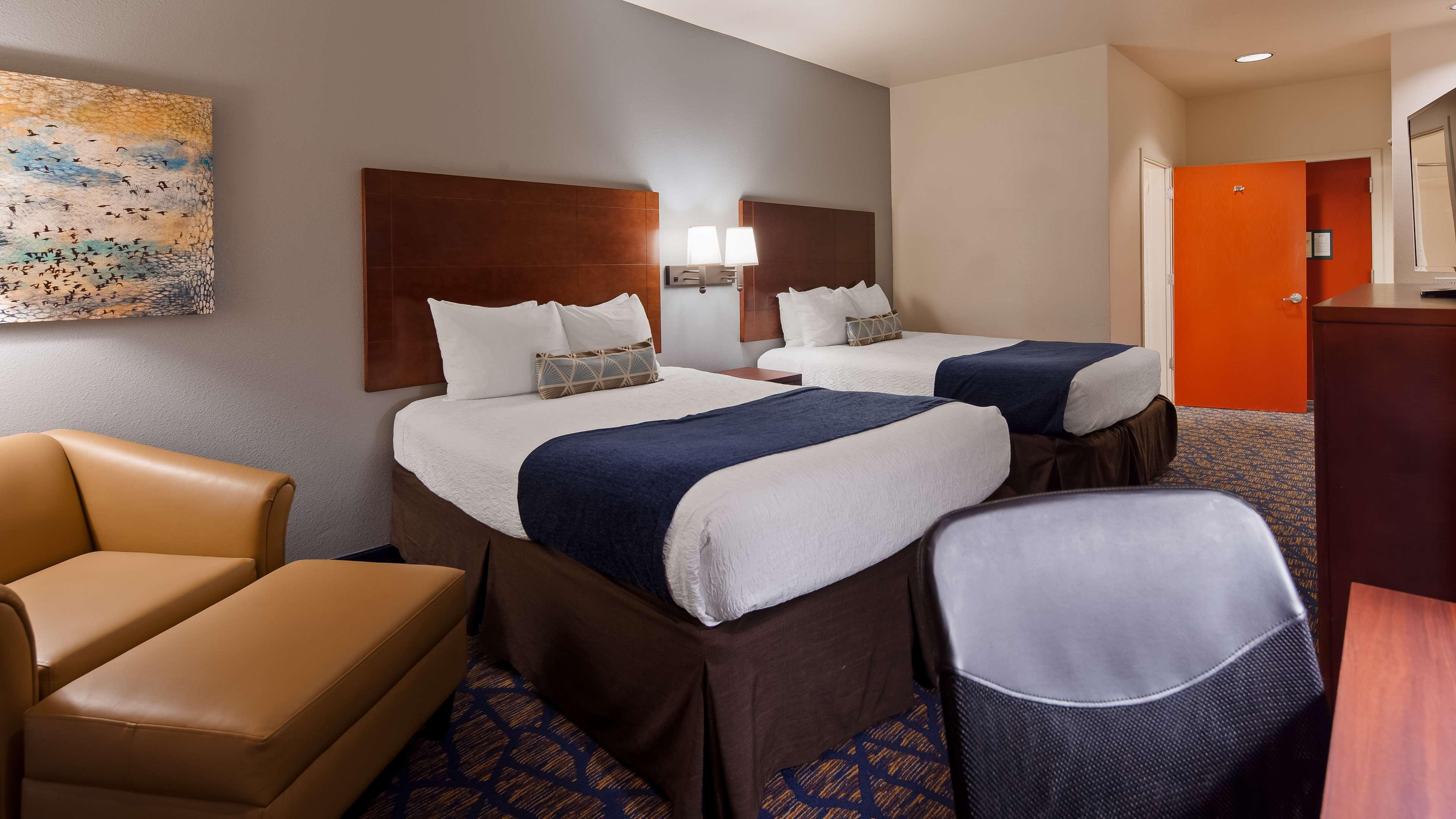 Best Western Plus Villa Del Lago Inn Patterson Εξωτερικό φωτογραφία
