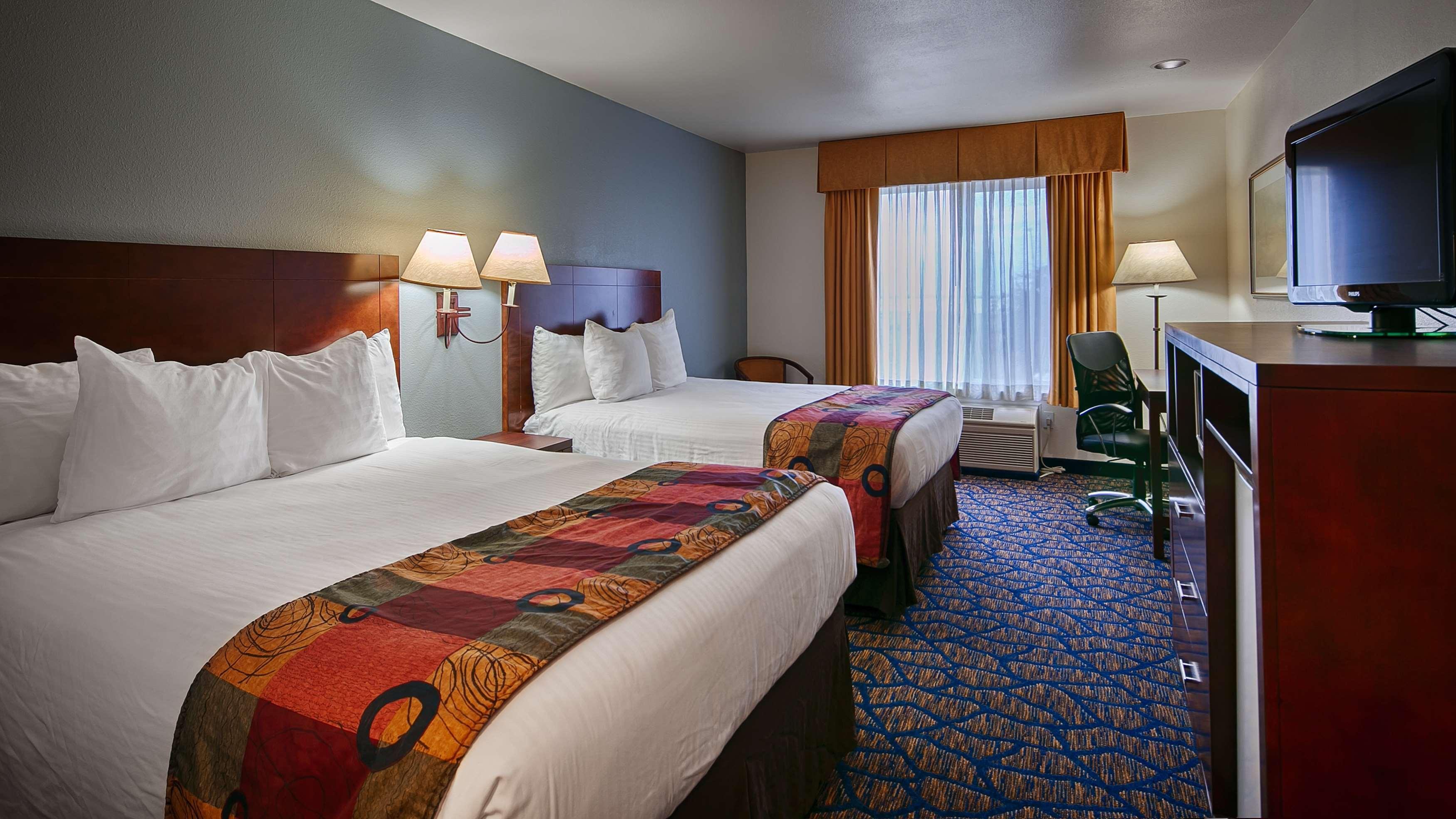 Best Western Plus Villa Del Lago Inn Patterson Εξωτερικό φωτογραφία