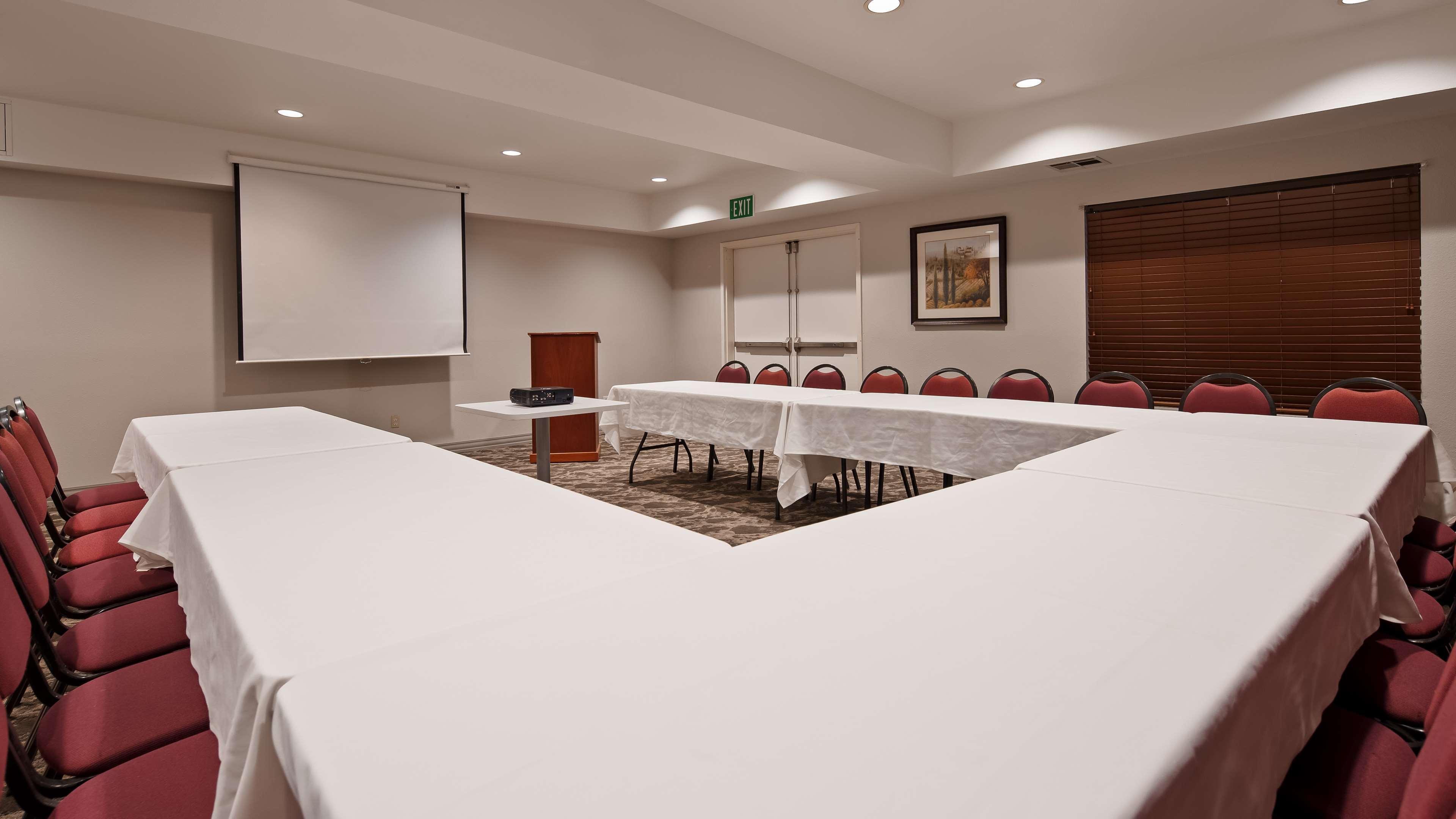 Best Western Plus Villa Del Lago Inn Patterson Εξωτερικό φωτογραφία