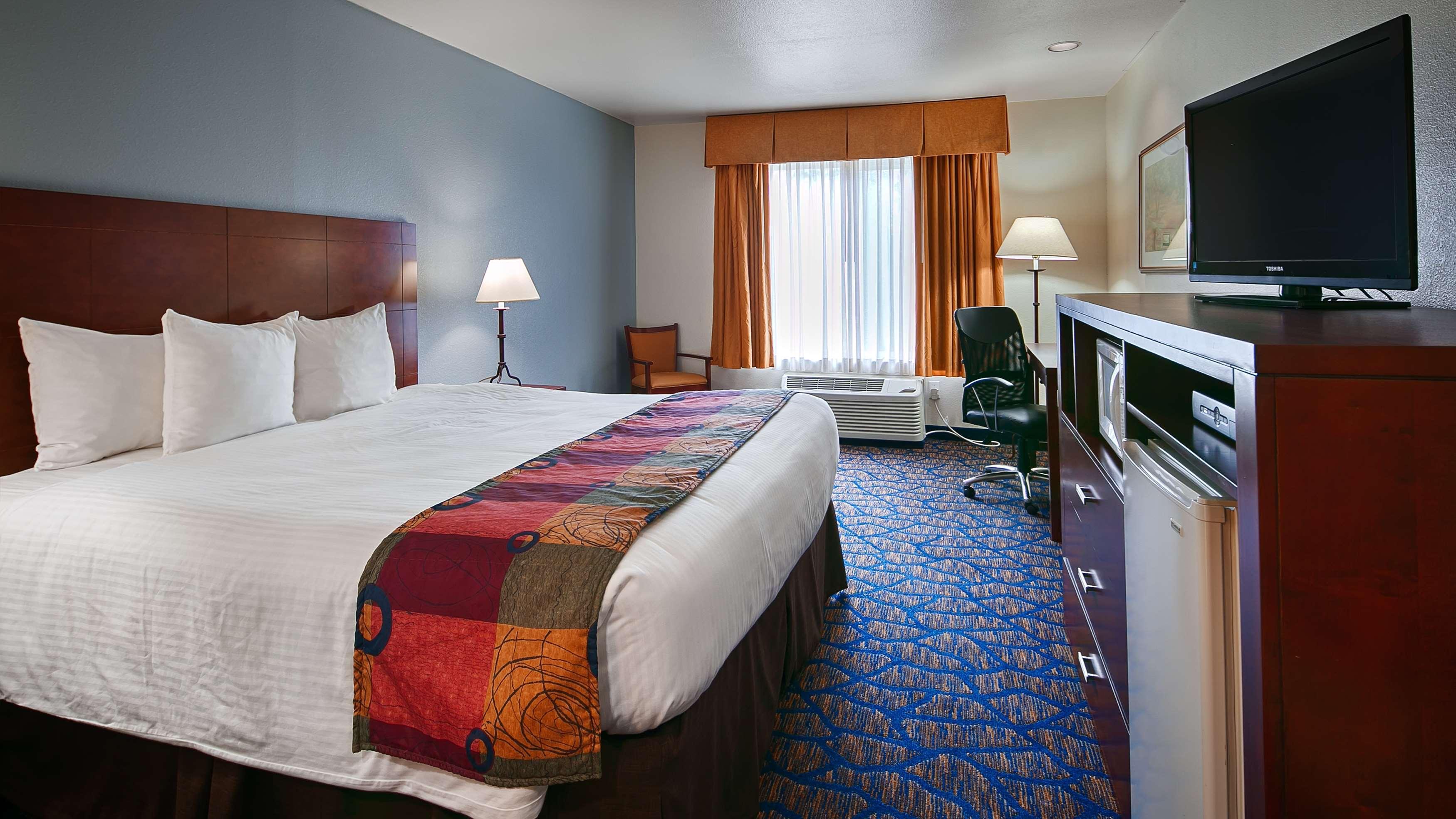 Best Western Plus Villa Del Lago Inn Patterson Εξωτερικό φωτογραφία