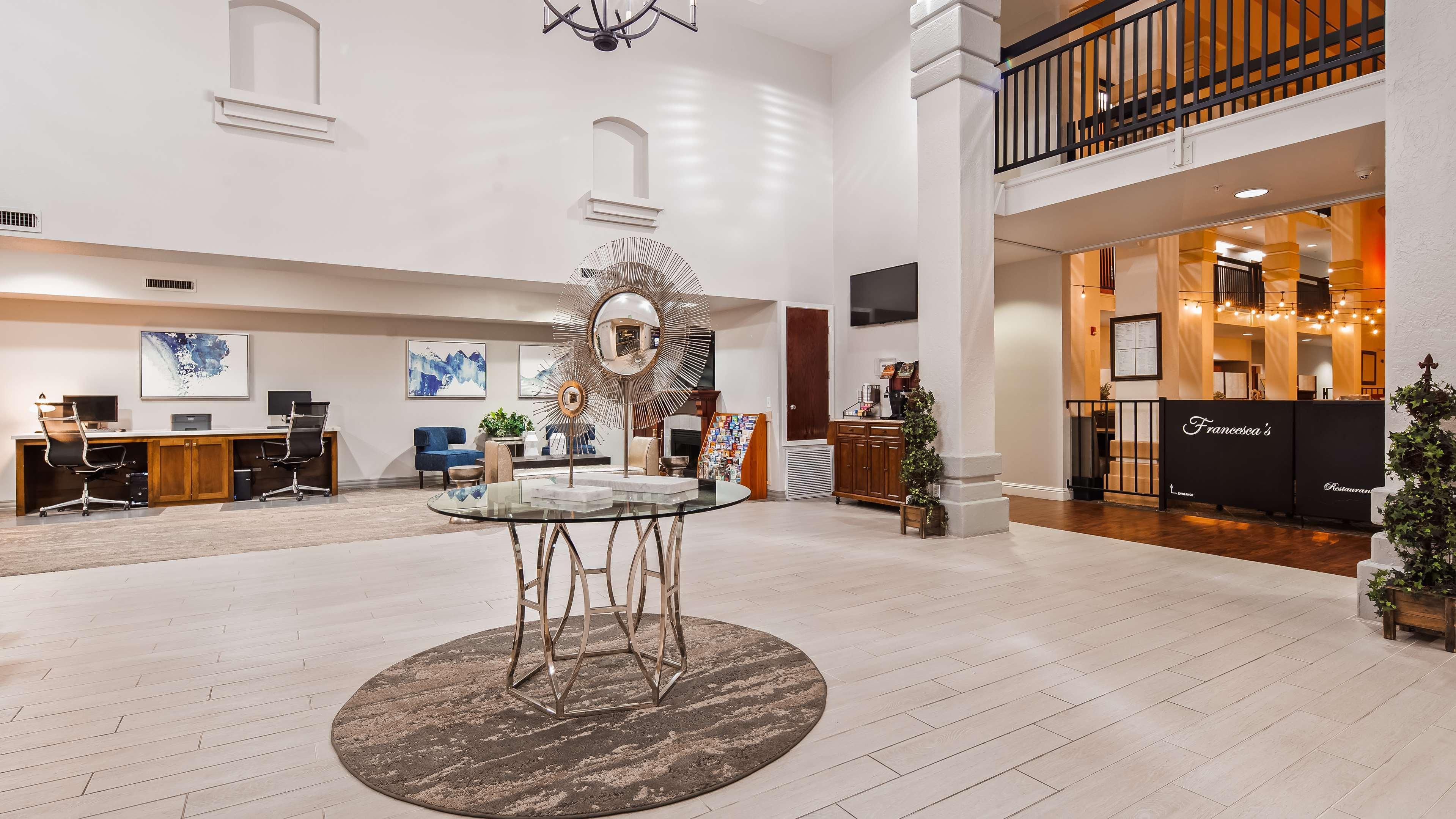 Best Western Plus Villa Del Lago Inn Patterson Εξωτερικό φωτογραφία