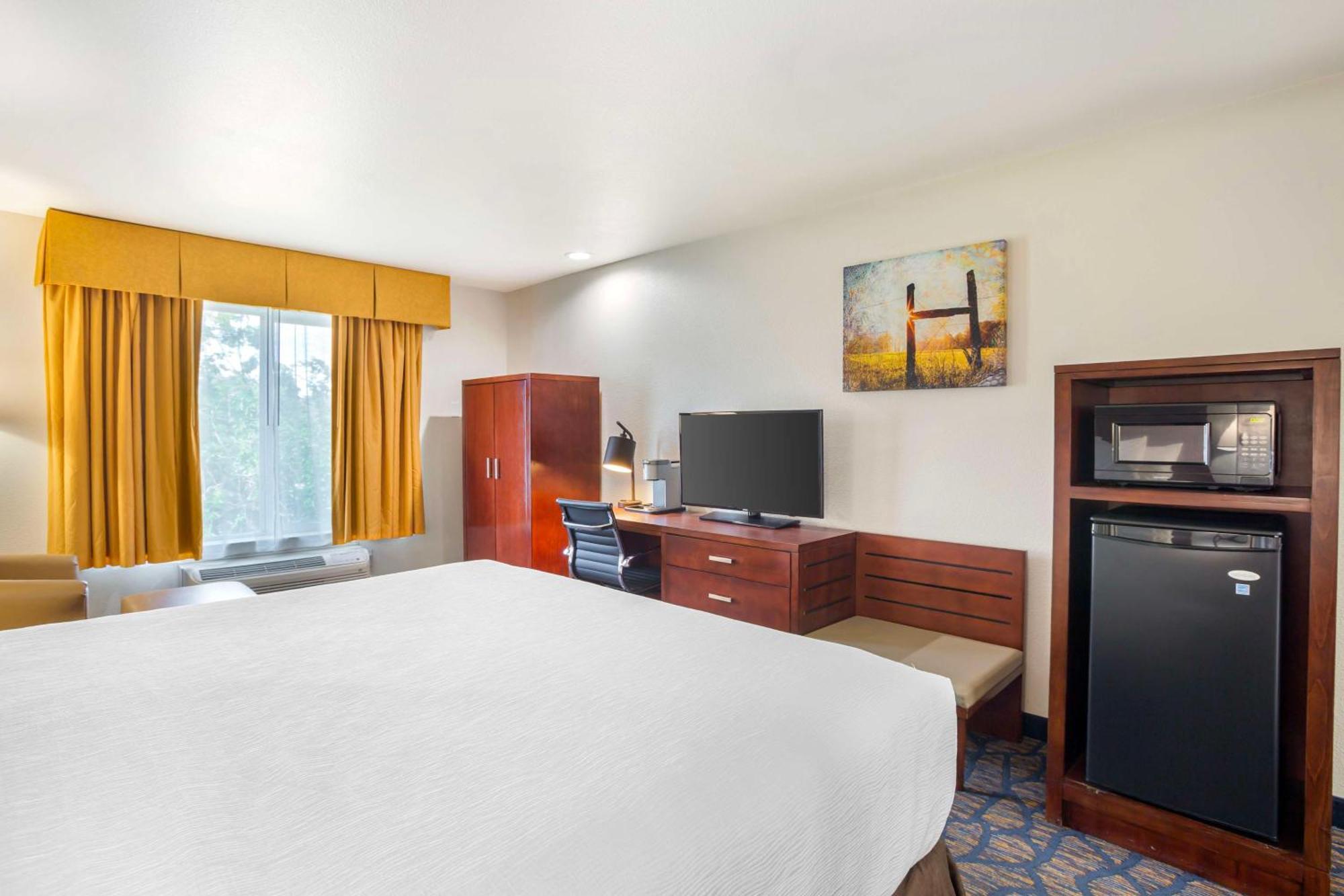 Best Western Plus Villa Del Lago Inn Patterson Εξωτερικό φωτογραφία