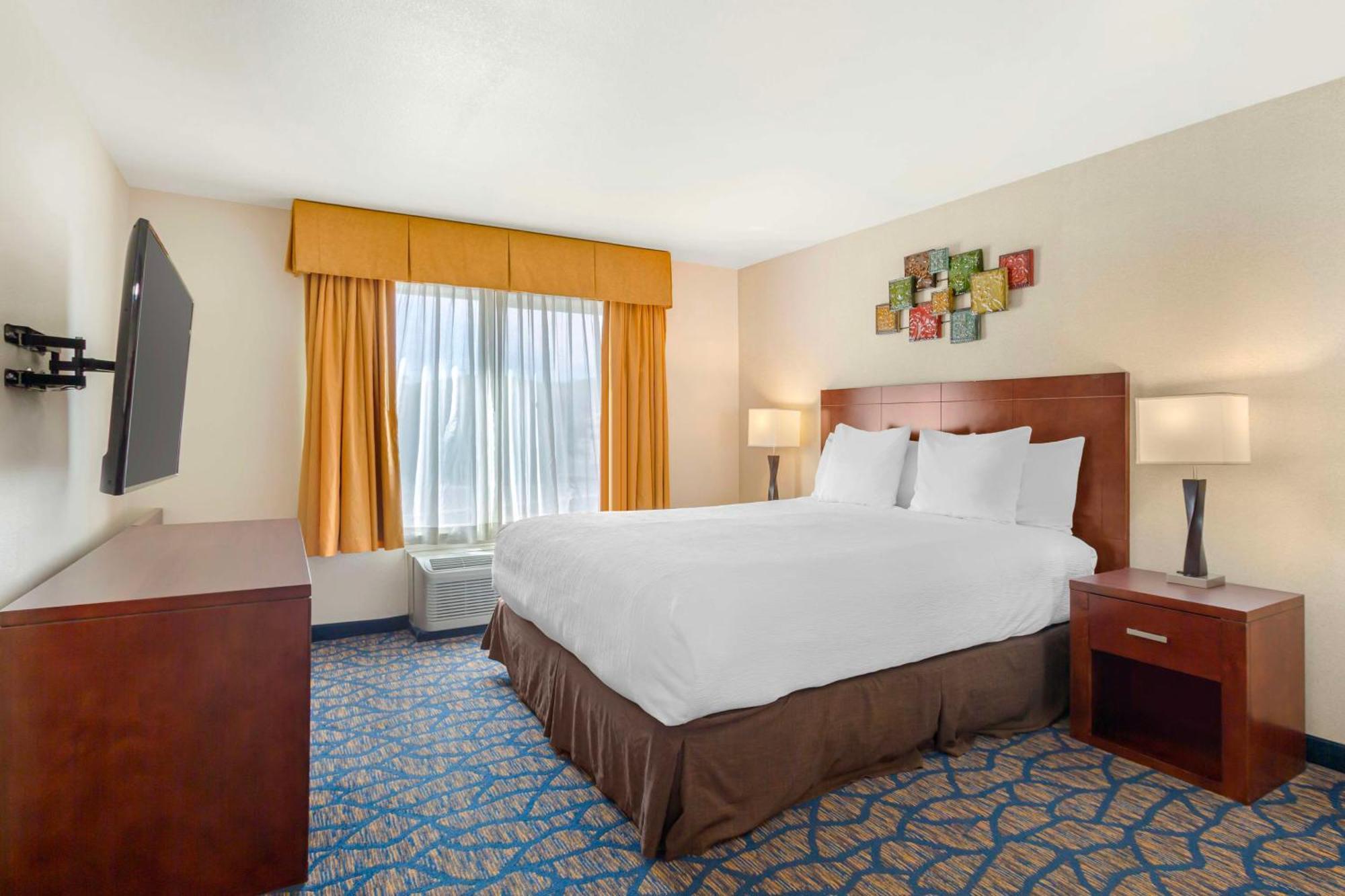 Best Western Plus Villa Del Lago Inn Patterson Εξωτερικό φωτογραφία