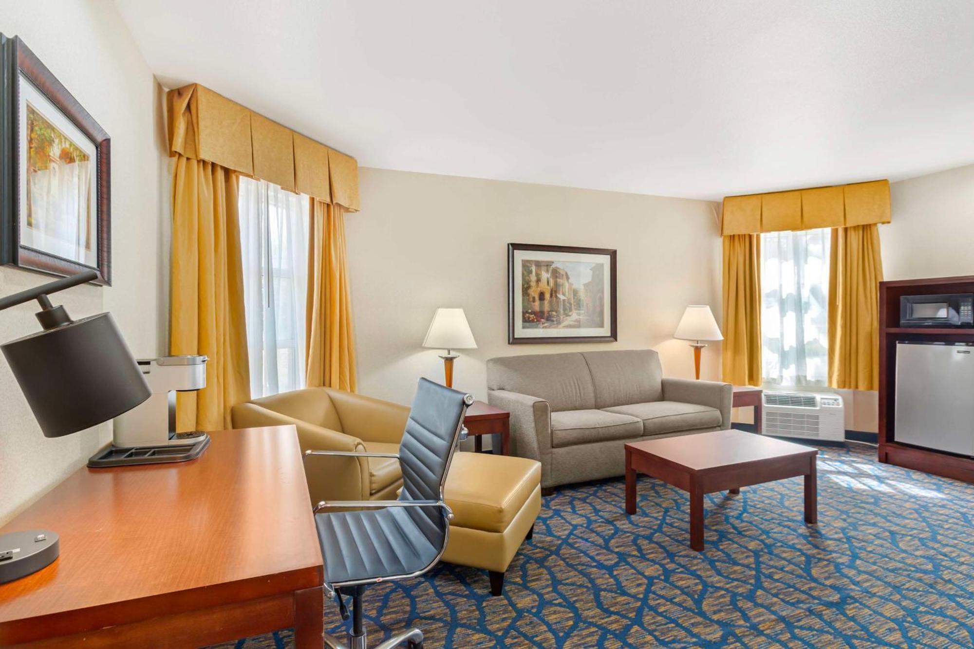 Best Western Plus Villa Del Lago Inn Patterson Εξωτερικό φωτογραφία